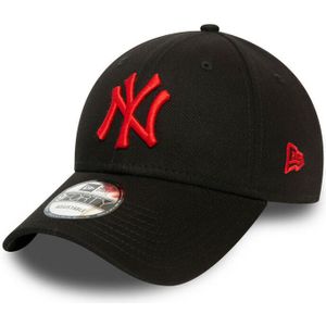 New Era New York Yankees MLB League Essential Black Red 9Forty Adjustable Cap - One-Size