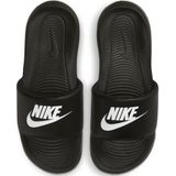 Nike W NIKE VICTORI ONE SLIDE Dames Slippers - Maat 35.5