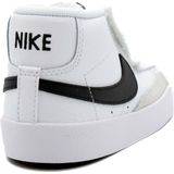 Sneakers Nike Blazer Mid '77 Wit Streetwear Kind