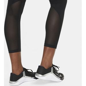 Nike - One - Capri Broek - Zwart - Polyester - Dri-FIT Technologie