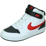 Nike court borough mid 2 in de kleur wit/zwart.