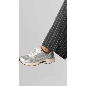Saucony Ride Millennium W Sneakers - Textiel - Dames - Zilver