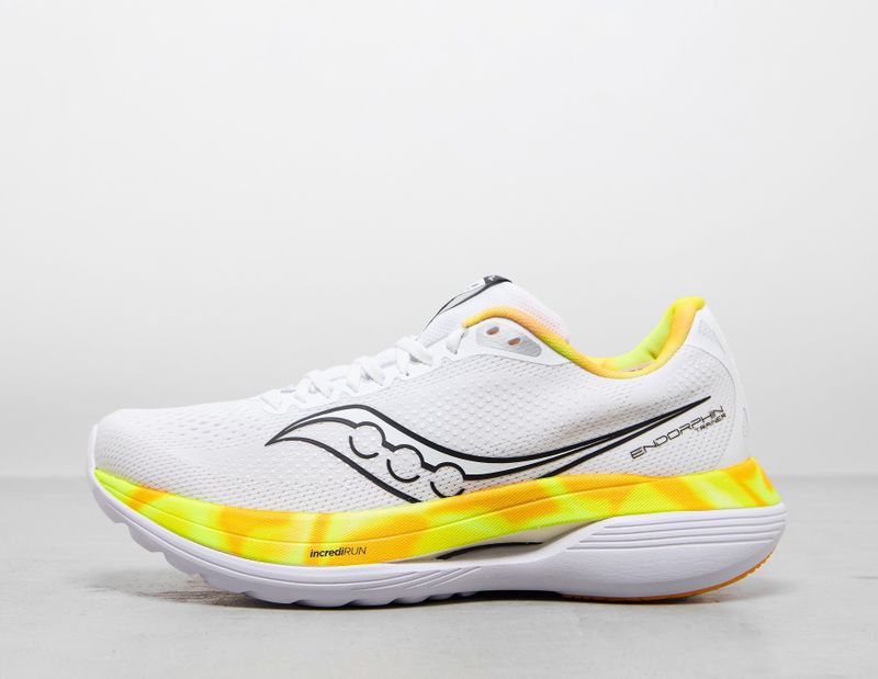 Saucony Endorphin Trainer - Hardloopschoenen - Zwart - Engineered Mesh - IncrediRUN Demping