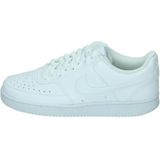 Nike court vision low next nature in de kleur wit.