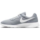 Nike Tanjun Heren Sneakers - Wolf Grey/White-Barely Volt-Black - Maat 43