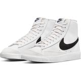 Nike Blazer Mid '77 - Sneakers - Vrouwen - wit - zwart