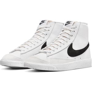 Nike Blazer Mid '77 - Sneakers - Vrouwen - wit - zwart