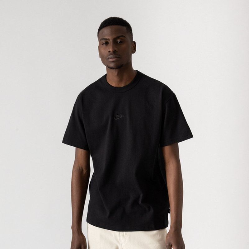 Nike - Premium Essentials - T-shirt - Biokatoen