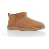 UGG - Classic Ultra Mini - Enkellaarsjes - Zwart - Sheepskin