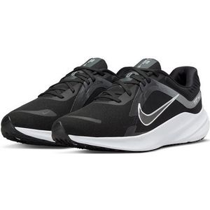 Nike Quest 5 Running Shoes Zwart EU 44 1/2 Man