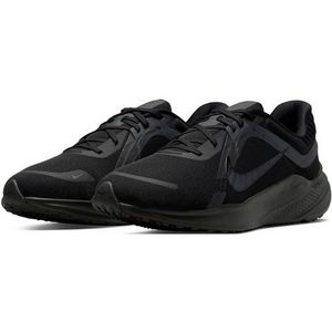 Nike Quest 5 Hardloopschoenen voor heren (straat) - Zwart