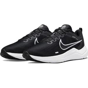 Nike Downshifter 12 Hardloopschoen voor heren (straat) - Zwart