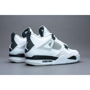 Air Jordan 4 Retro Military Black DH6927 111 ZWART Schoenen