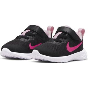 Nike Revolution 6 Nn (GS) - Gymnastiekschoenen - Uniseks - Zwart Hyper Pink Foam