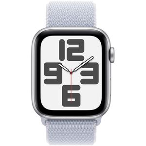 Apple Watch SE (GPS) 44mm Aluminiumgehäuse silber, Sport Loop Armband blaue Wolke