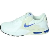 Nike air max excee in de kleur wit.