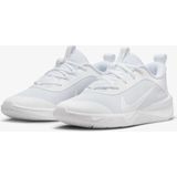 Nike Omni Multi-Court - Indoorschoenen - Zwart - Rubber - Ventilerende Mesh