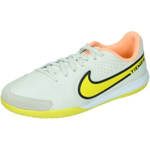 Nike jr. Tiempo legend 9 academy ic in de kleur grijs.