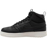 Nike court vision mid winter in de kleur zwart.