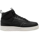 Nike court vision mid winter in de kleur zwart.