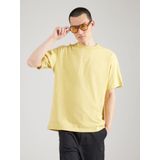 Nike - Premium Essentials Sust Tee - T-shirt - Saturn Gold - 100% Katoen