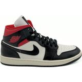 Nike Air jordan 1 mid gym red panda (w)