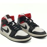 Nike Air jordan 1 mid gym red panda (w)