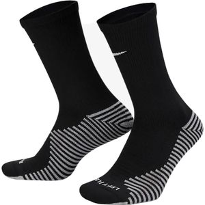 Nike strike crew sokken in de kleur zwart.
