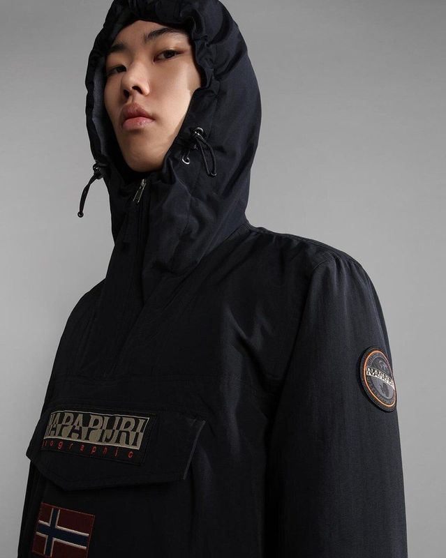 Napapijri  RAINFOREST  jassen  heren Zwart