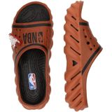 NBA - Muiltjes - Gevoerd - Tekst Print - Open Toe - Platte Hak