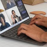 Microsoft Surface Pro Toetsenbord Met Penopslag Geschikt voor Surface Pro 11, 10, 9 & 8 QWERTY Dune