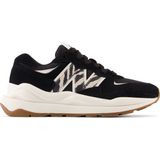 New Balance Sneakers - Zwart - Wit - Suède - Textiel - Rubber