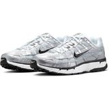 Nike - P-6000 - Sneakers - Metallic Silver - Mesh en Leer