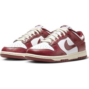 Nike - Dunk Low PRM - Sneakers - Team Red