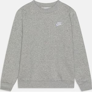 Nike - Sportswear Club Fleece Crew - Sweater - Lichtgrijs - Kids