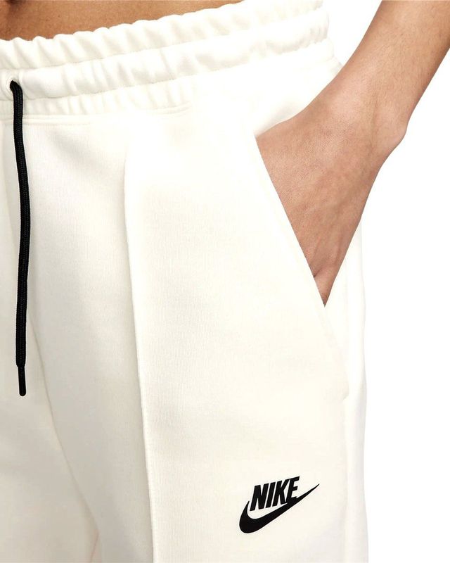 Nike W Nsw Tch Flc Mr Jggr sportbroek voor dames