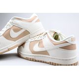 Nike Dunk Low Retro Premium - Maat 38.5 - 'Medium Curry' Bruin Beige - Sneakers Unisex