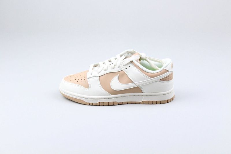 Nike Dunk Low Retro Premium - Maat 38.5 - 'Medium Curry' Bruin Beige - Sneakers Unisex