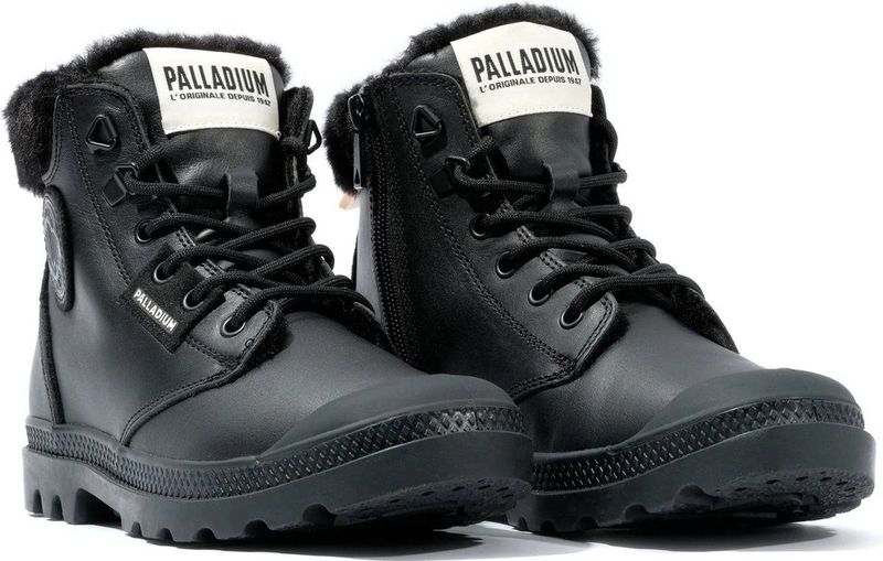 Palladium - Pampa Hi Snow Warm - Enkellaars - Zwart - Leer