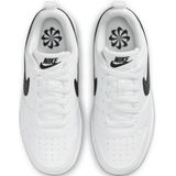 Nike court borough low recraft in de kleur wit.