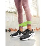 Nike - Revolution 7 - Hardloopschoenen - Zwart - Mesh - Lichtgewicht
