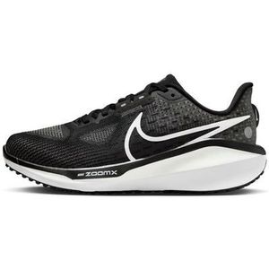 Nike Runningschoenen Vomero 17