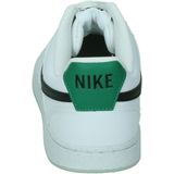 Nike court vision low next nature in de kleur wit.