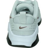 Nike air zoom bella 6 in de kleur grijs.