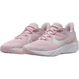 Nike - Star Runner - Hardloopschoenen - Zwart - Synthetisch - Flexibele Hak