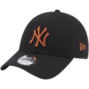New Era New York Yankees MLB League Essential Black Brown 9Forty Adjustable Cap - One-Size