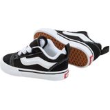 Knu - Sneakers - Zwart - Leer en Suède - Vetering met 7 Gaten