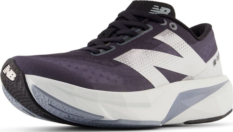 New Balance - FuelCell Rebel v4 - Hardloopschoenen - Dames
