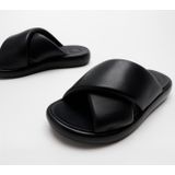 FitFlop - iQushion D-Luxe Padded Leather Cross Slides - Badslippers - All Black - Leer