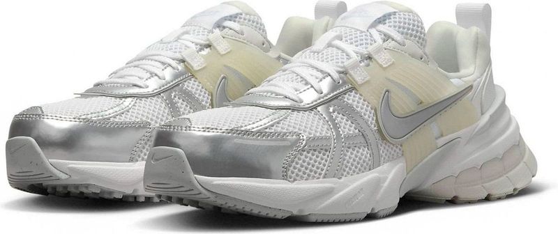 Nike - V2K Run - Hardloopschoenen - Wit